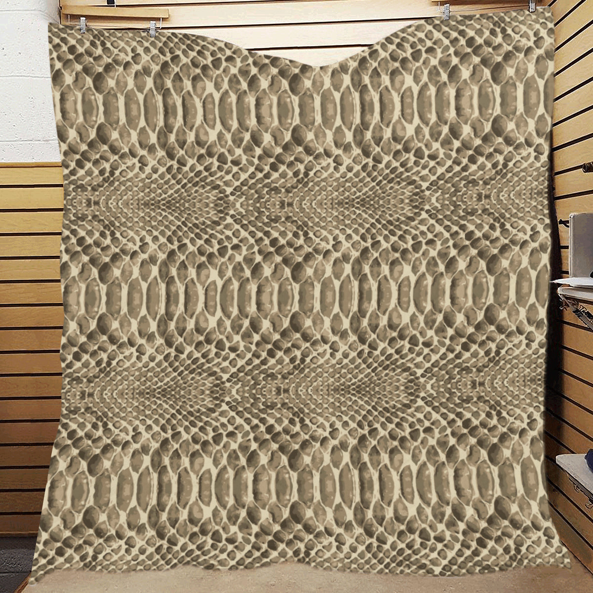Python Pattern Print Design A02 Premium Quilt