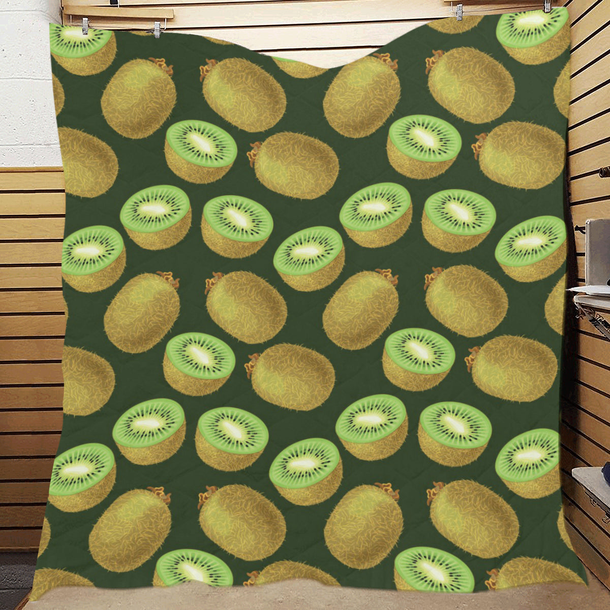 Kiwi Pattern Print Design KW04 Premium Quilt