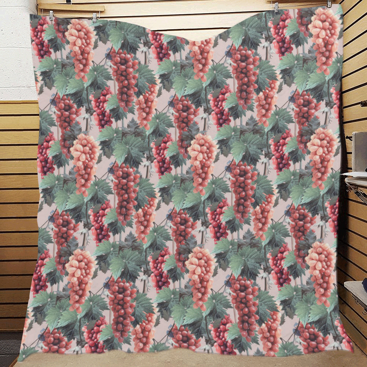 Grape Pattern Print Design GP01 Premium Quilt