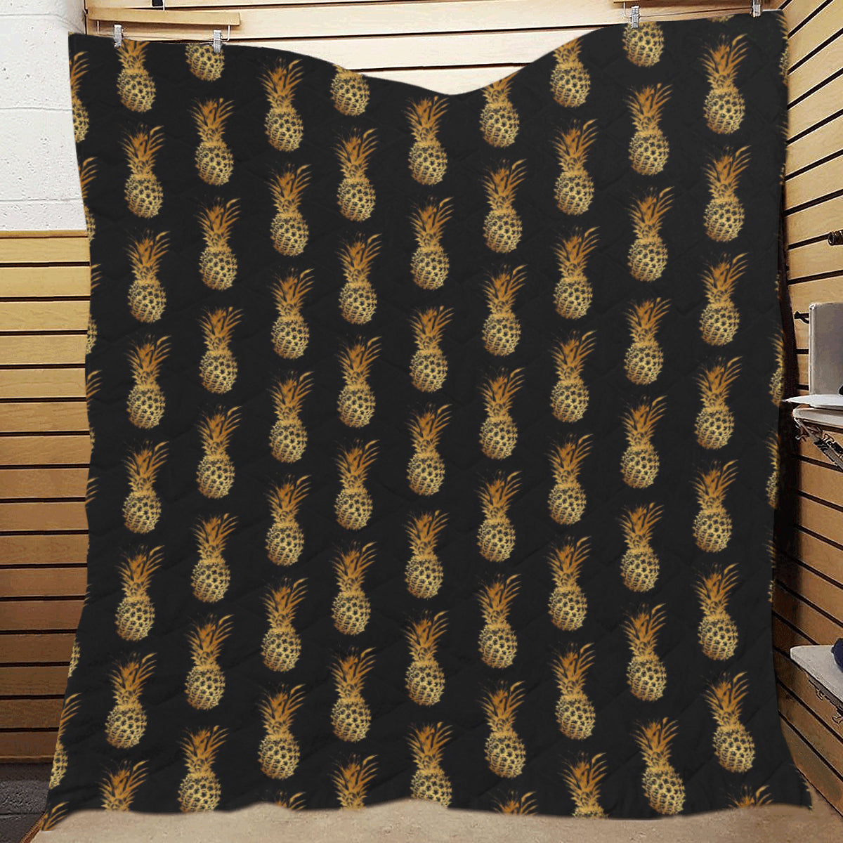 Pineapple Pattern Print Design A02 Premium Quilt