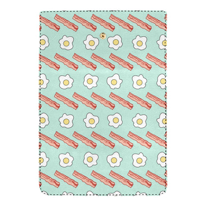 Bacon Sausage Pattern Print Design 01 Women's Trifold Wallet
