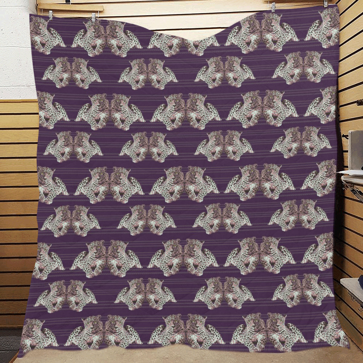 Leopard Pattern Print Design 01 Premium Quilt