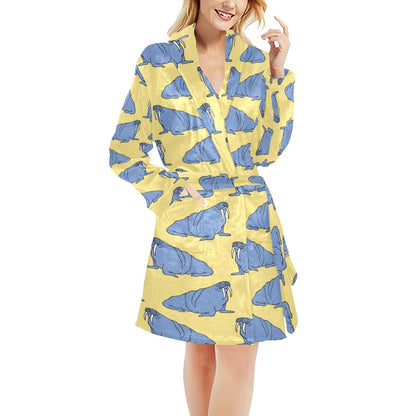 Walrus Pattern Print Design 02 Women's Fleece Robe