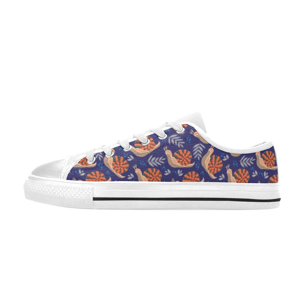 Snail Print Design LKS401 Women's White Low Top Shoes