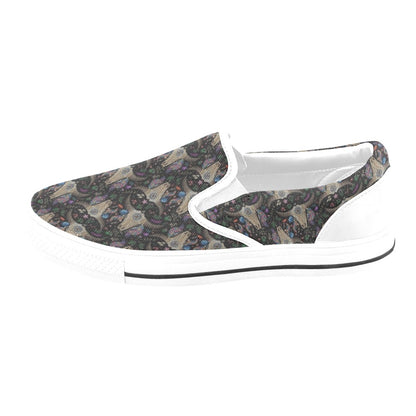 Buffalo Head Print Design LKS401 White Slip Ons Canvas Women's Shoes