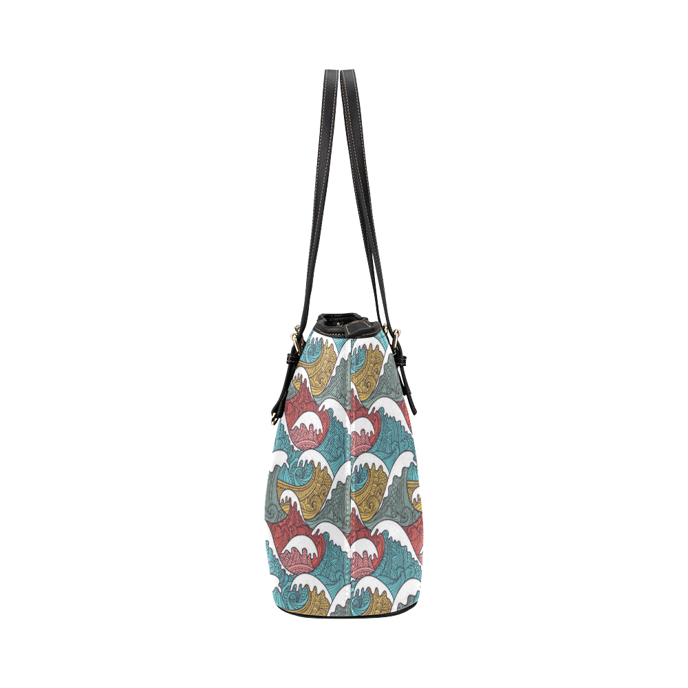 Tribal Wave Pattern Print Leather Tote Bag