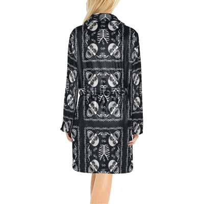 Bandana Skull Black White Print Design LKS306 Women's Fleece Robe