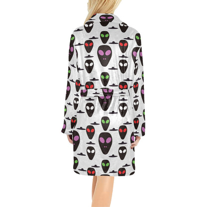 Alien Pattern Print Design 06 Women's Fleece Robe