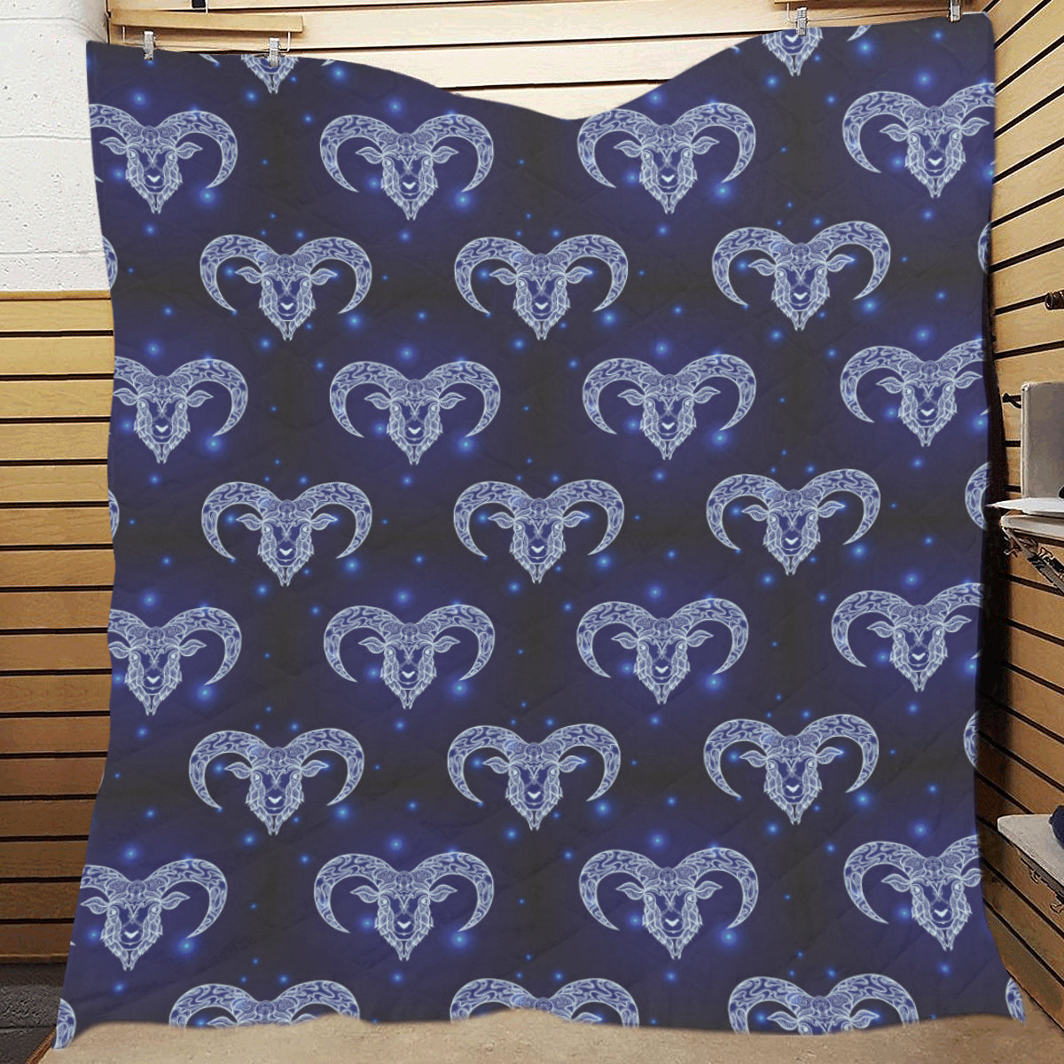 Aries Zodiac Pattern Print Design 01 Premium Quilt