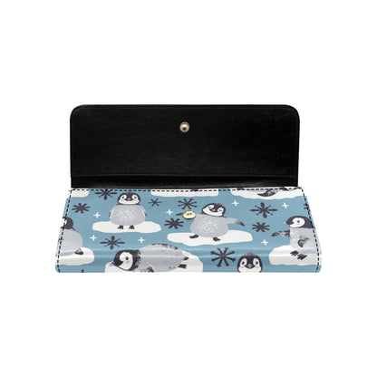 Penguin Pattern Print Design A05 Women's Trifold Wallet