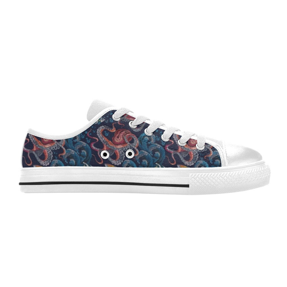 Underwater Giant Squid Print Design LKS302 Women's White Low Top Shoes