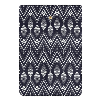Indians Tribal Aztec Women's Trifold Wallet