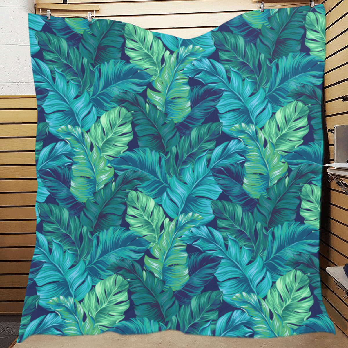 Banana Leaf Pattern Print Design BL05 Premium Quilt