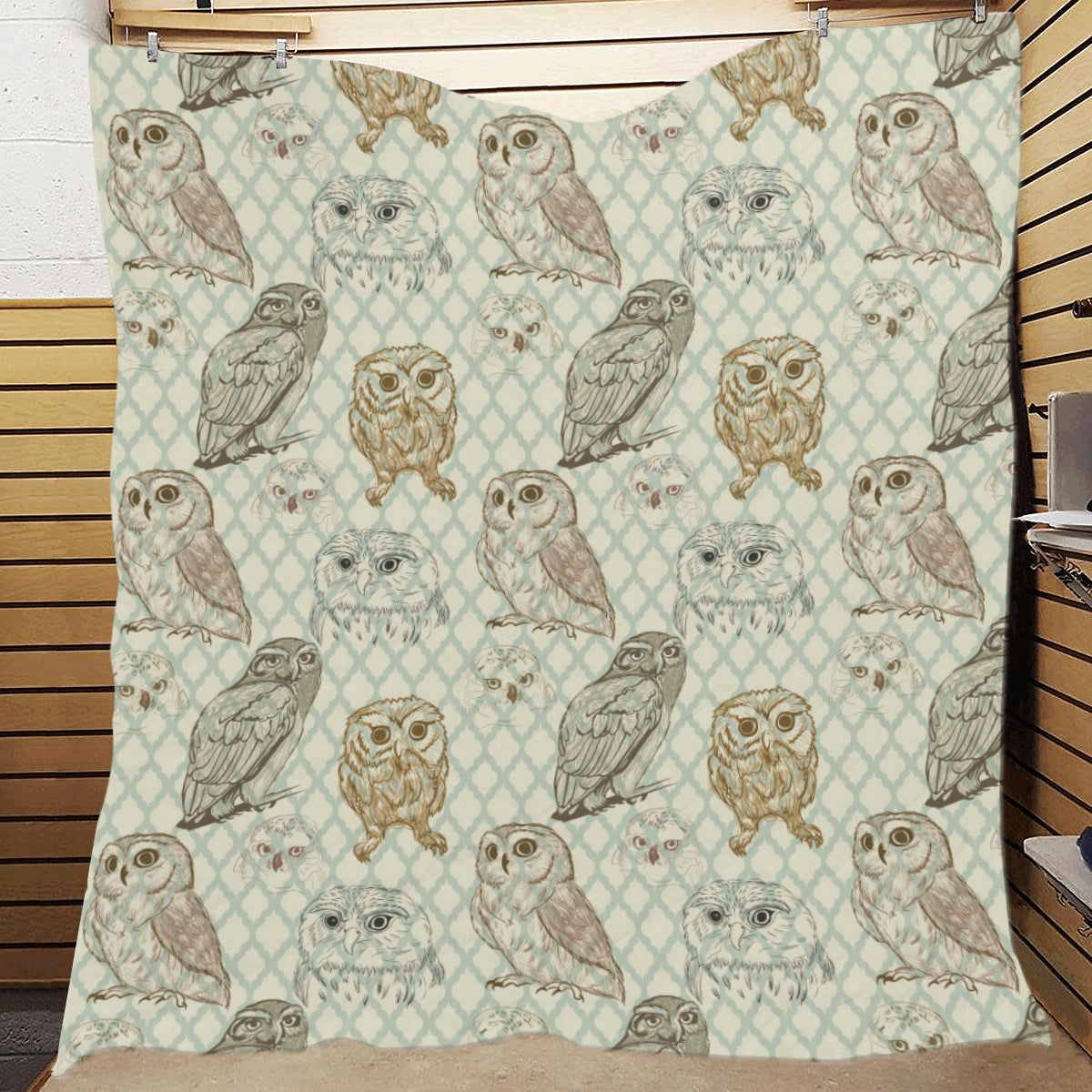 Owl Pattern Print Design A03 Premium Quilt