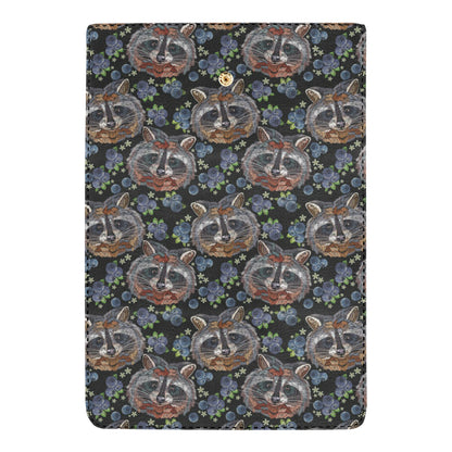 Raccoon Pattern Print Design A03 Women's Trifold Wallet