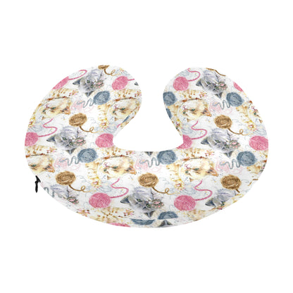 Cat Playing Yarn Pattern Print Design 07 U-Shaped Travel Neck Pillow