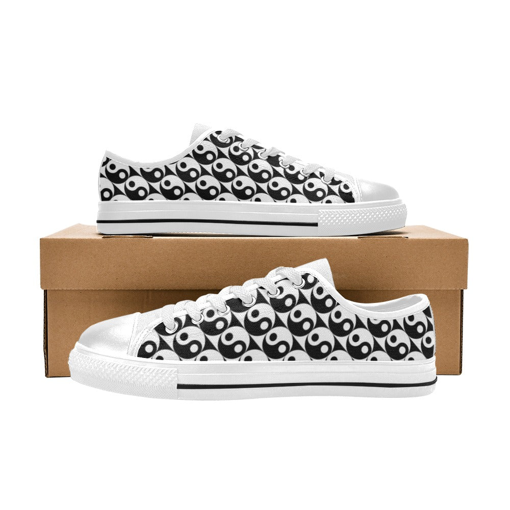 Yin Yang Print Design LKS304 Women's White Low Top Shoes