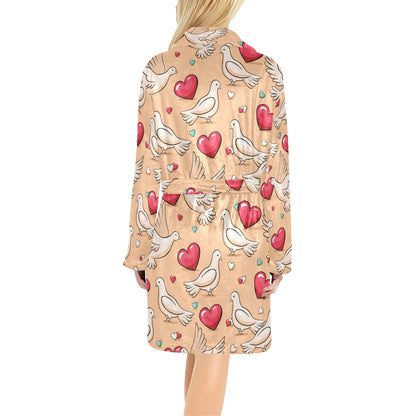 Pigeon Heart Pattern Print Design 04 Women's Fleece Robe