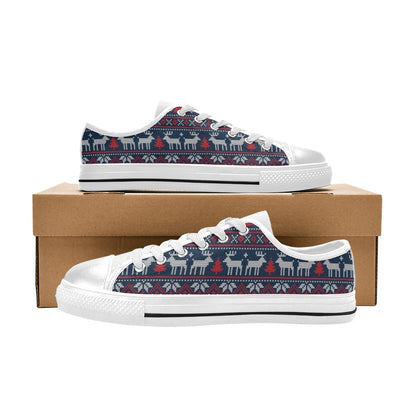 Reindeer Print Design LKS405 Women's White Low Top Shoes