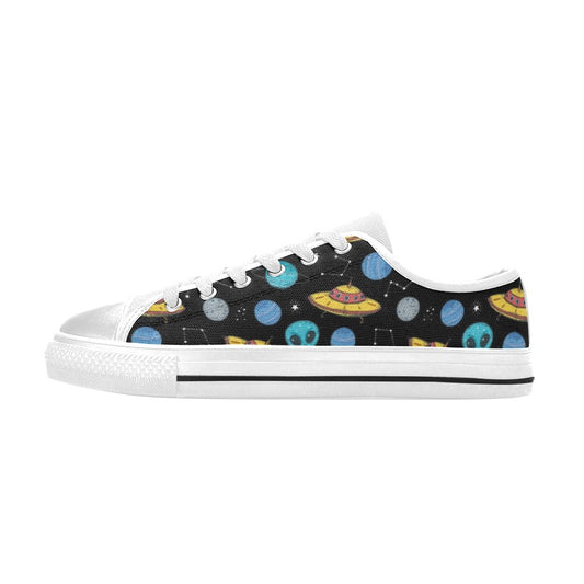 UFO Alien Print Design LKS306 Women's White Low Top Shoes
