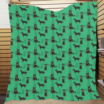 Beauceron Pattern Print Design 01 Premium Quilt