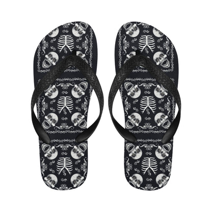 Bandana Skull Black White Print Design LKS306 Flip Flops