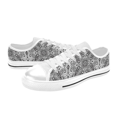 Bandana Print Design LKS309 Women's White Low Top Shoes