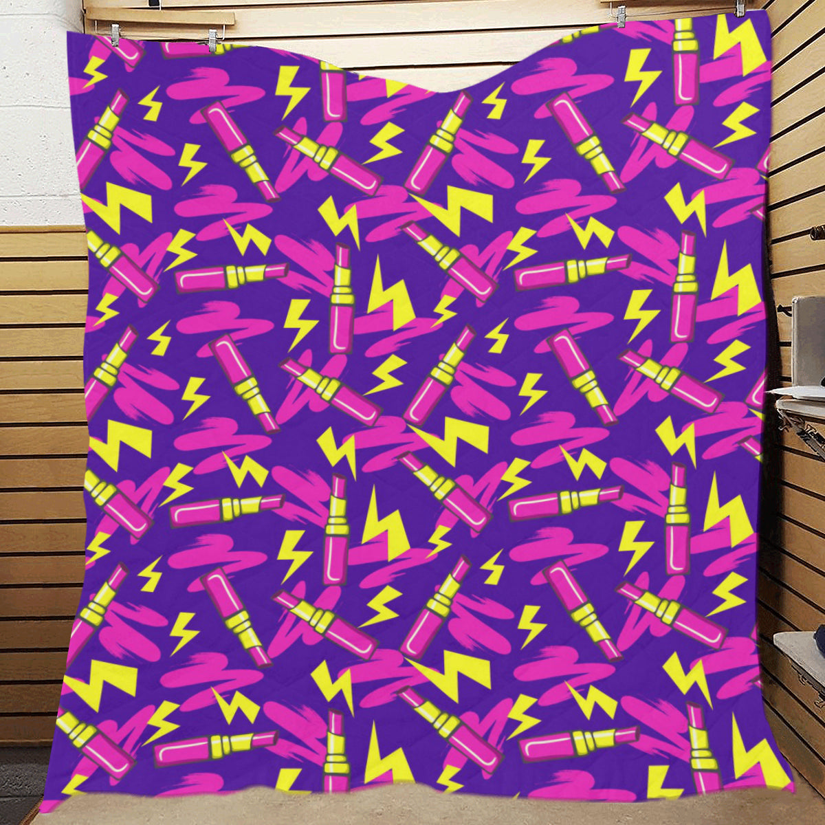 Lipstick Pattern Print Design LT04 Premium Quilt