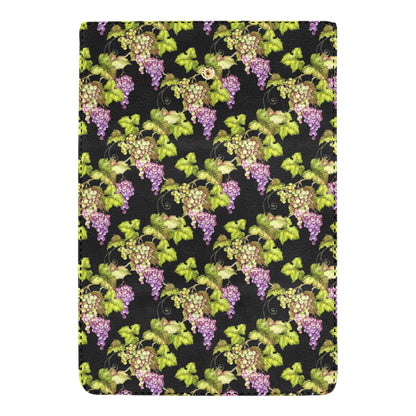 Grape Pattern Print Design GP04 Women's Trifold Wallet