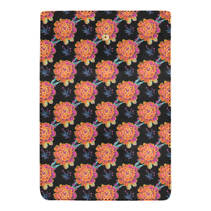 Marigold Pattern Print Design MR04 Women's Trifold Wallet