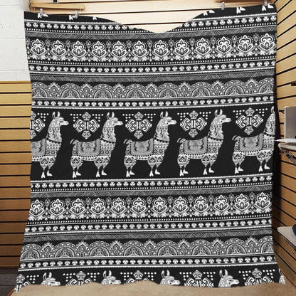 Llama Aztec Style Pattern Print Design 01 Premium Quilt