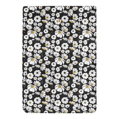 Daisy Pattern Print Design 02 Women's Trifold Wallet