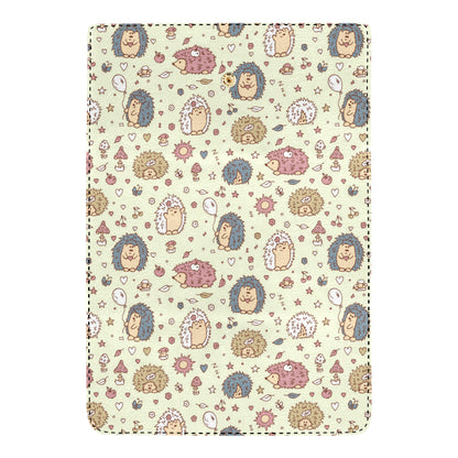 Hedgehog Cute Pattern Print Design 01 Women's Trifold Wallet