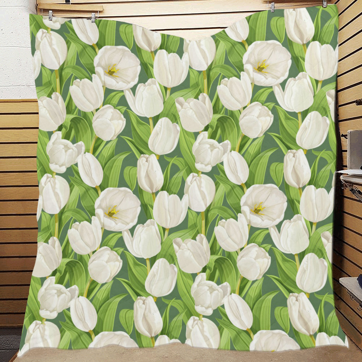 Tulip White Pattern Print Design TP05 Premium Quilt