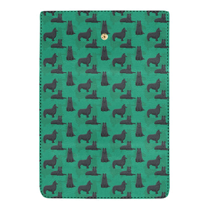 Belgian Sheepdog Pattern Print Design 01 Women's Trifold Wallet