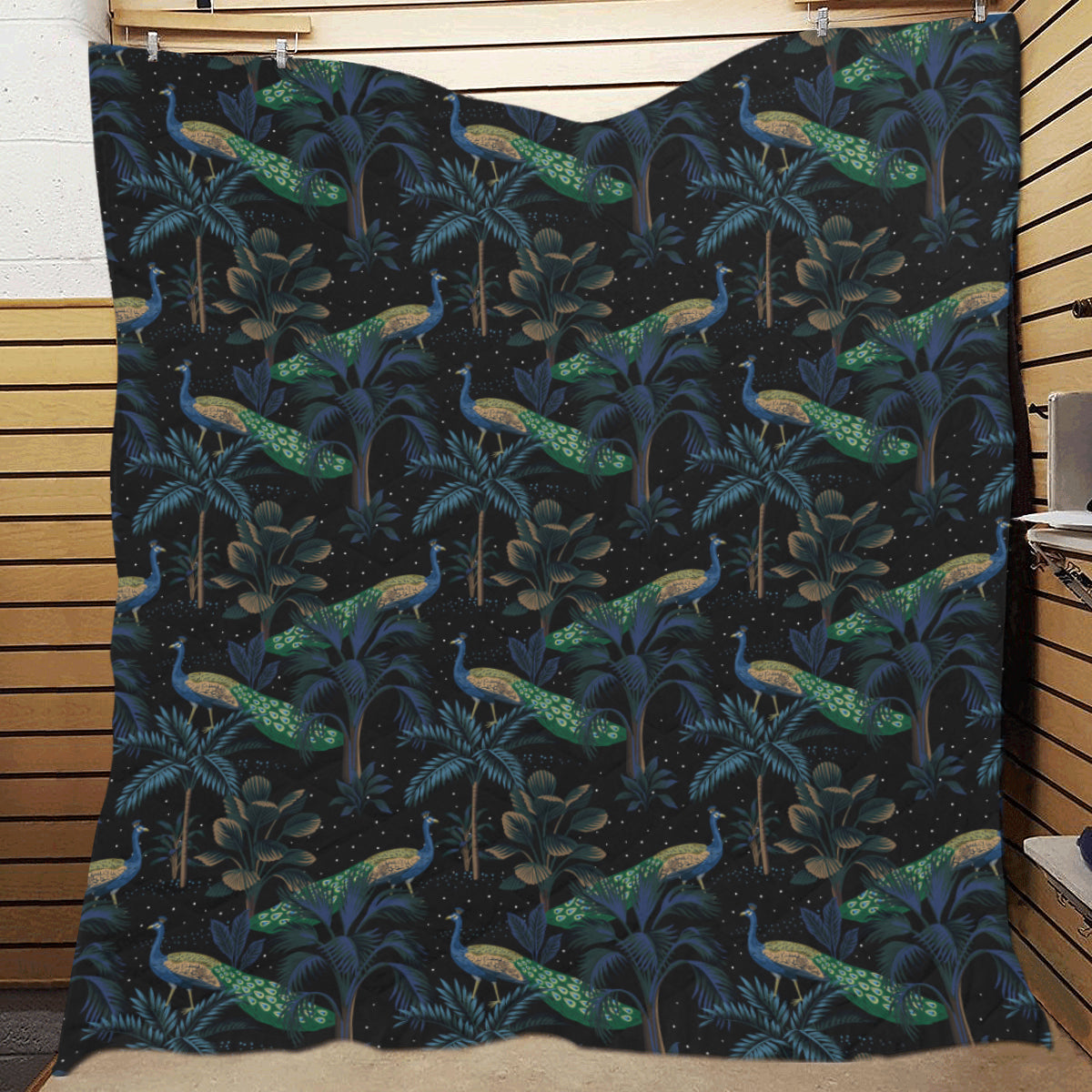Rainforest Peacock Pattern Print Design A04 Premium Quilt