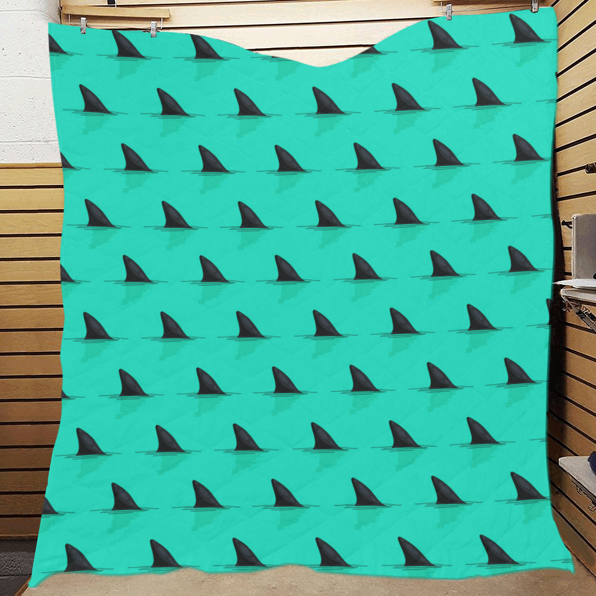 Shark Fin Pattern Premium Quilt