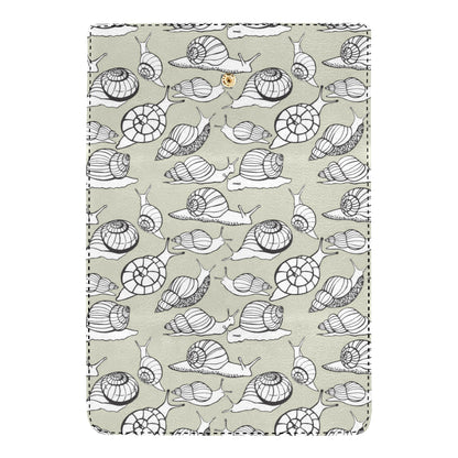 Snail Pattern Print Design 03 Women's Trifold Wallet