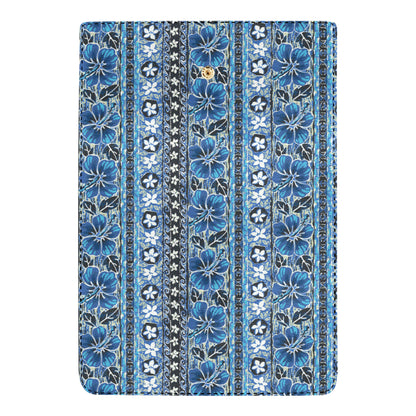 Hawaiian Themed Pattern Print Design H012 Women's Trifold Wallet
