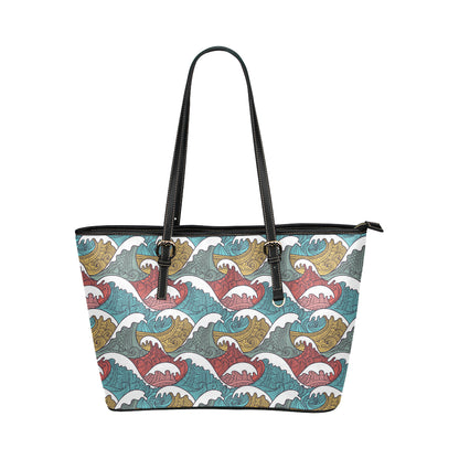 Tribal Wave Pattern Print Leather Tote Bag