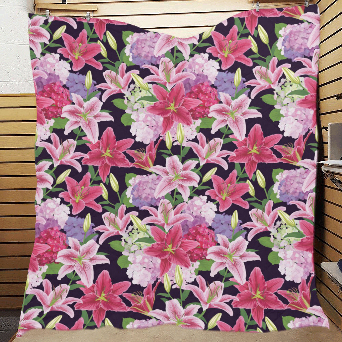 Lily Pattern Print Design LY017 Premium Quilt