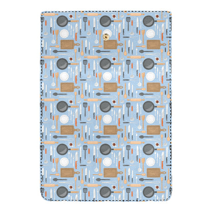 Cooking Kitchen Tools Pattern Print Design 02 Women's Trifold Wallet