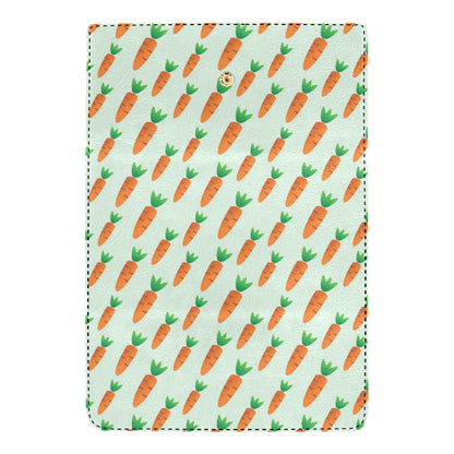 Carrot Pattern Print Design 05 Women's Trifold Wallet