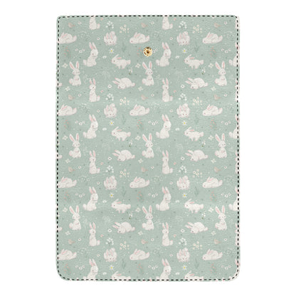 Bunny Pattern Print Design 03 Women's Trifold Wallet