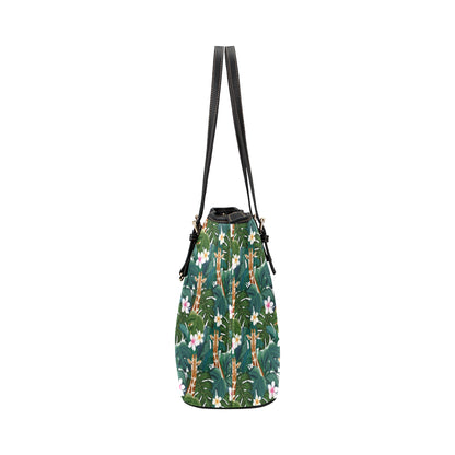 Giraffe Jungle Design Print Leather Tote Bag
