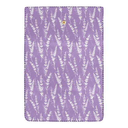 Lavender Pattern Print Design LV08 Women's Trifold Wallet