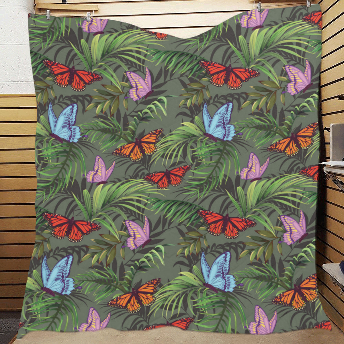 Monarch Butterfly Pattern Print Design 04 Premium Quilt