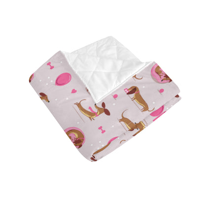 Dachshund Pattern Print Design 10 Premium Quilt