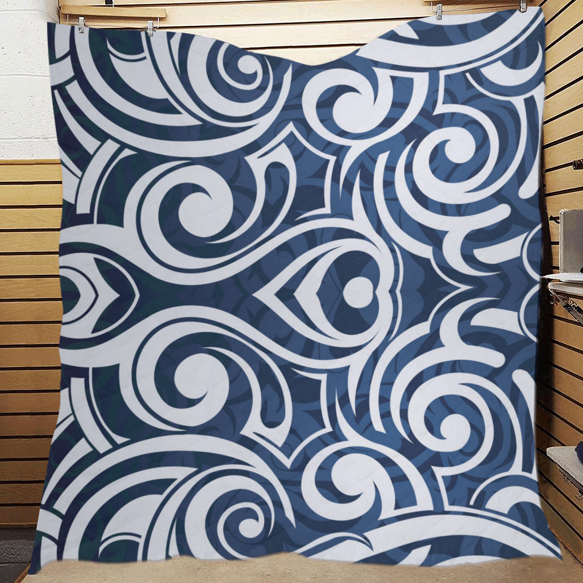 Maori Pattern Print Design 01 Premium Quilt