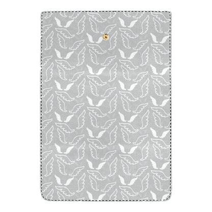 Angel Wings Pattern Print Design 01 Women's Trifold Wallet